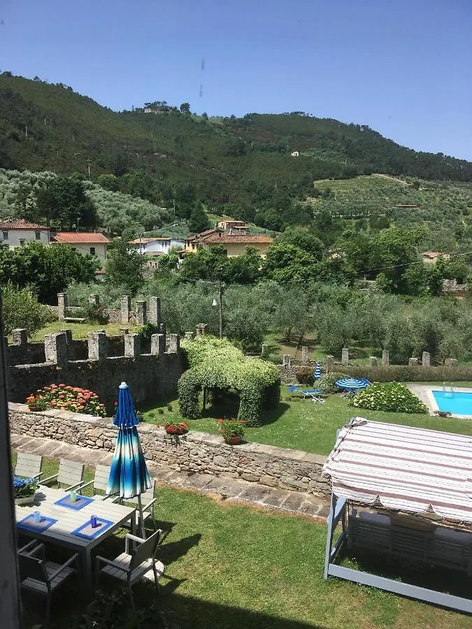 Villa Ilaria Capannori 0*,